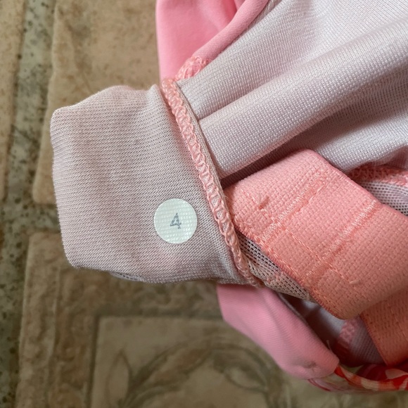 Lululemon top - Picture 3 of 3